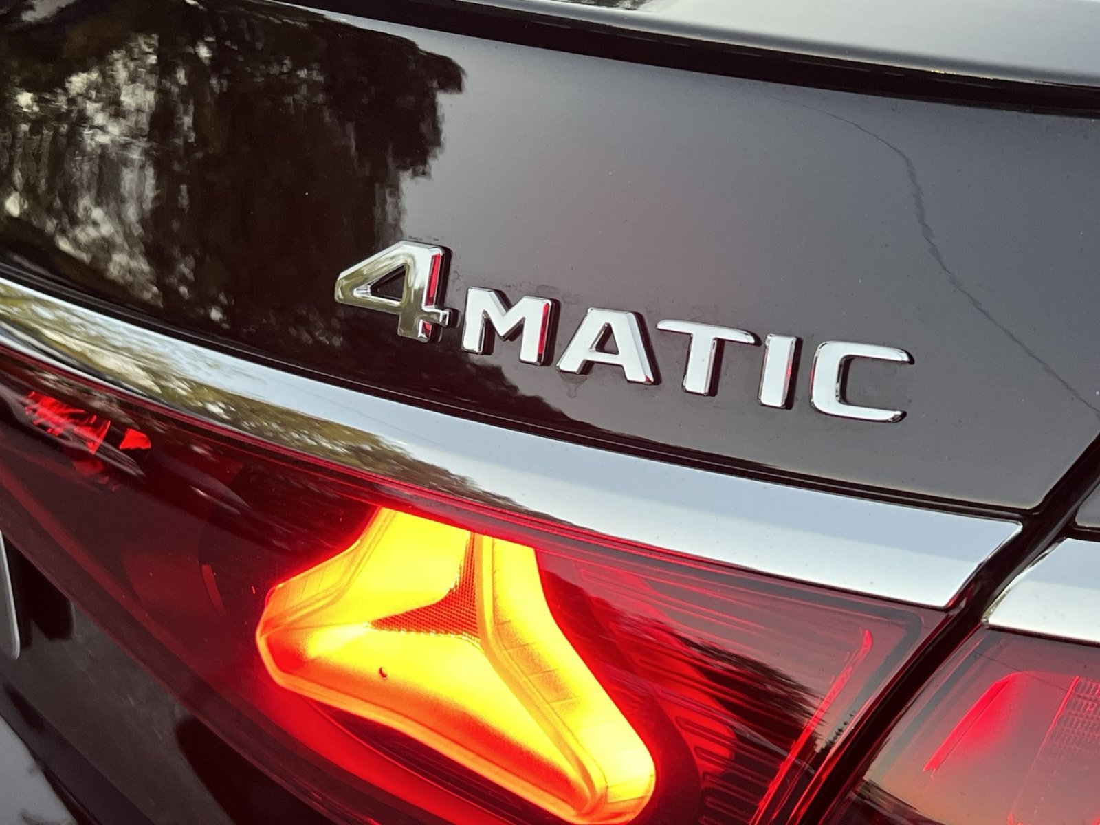 Certified 2025 Mercedes-Benz E 350 4MATIC Sedan w/ Driver Assistance Package image 35