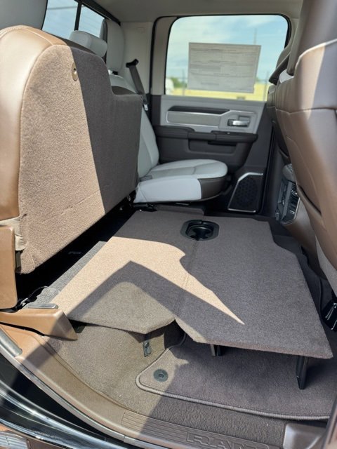 New 2025 RAM 2500 Laramie image 19