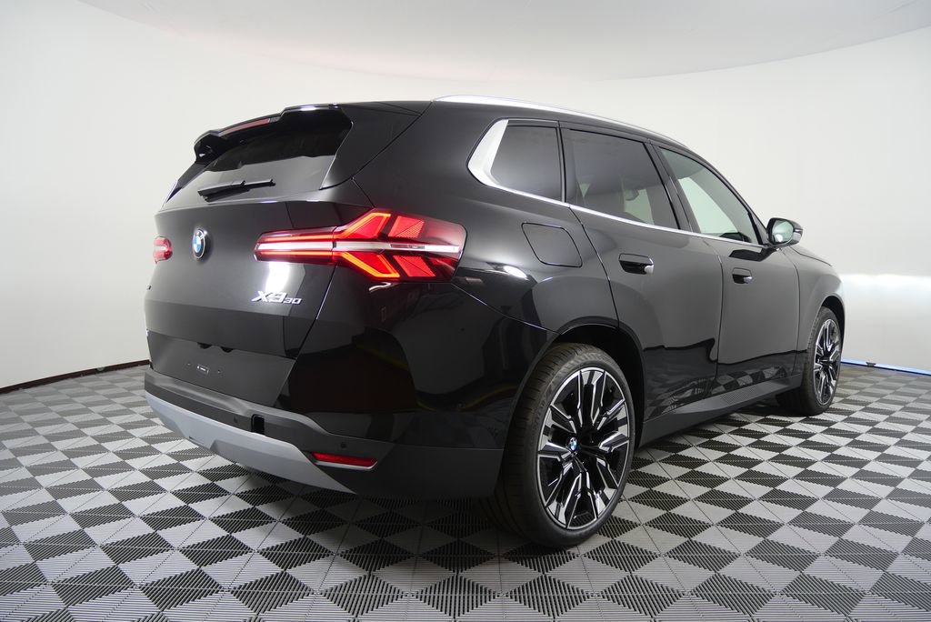 Used 2026 BMW X3 xDrive30 w/ Convenience Package image 3