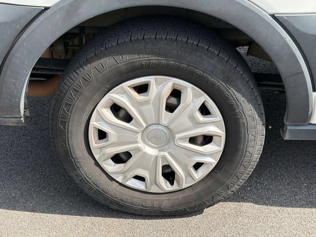 Used 2019 Ford Transit 350 XLT RWD image 18