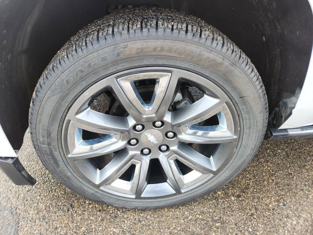 Certified 2018 Chevrolet Suburban Premier AWD/4WD image 48