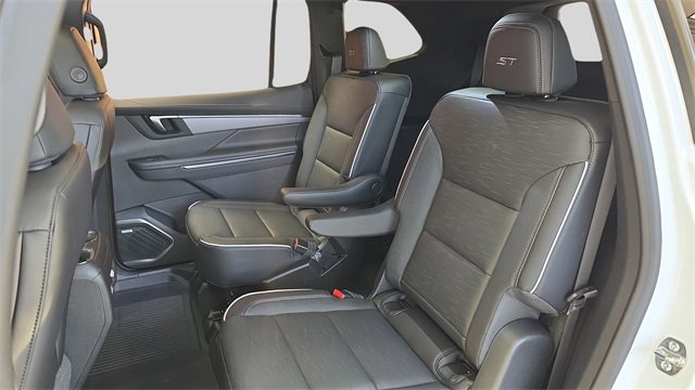 New 2026 Buick Enclave Sport Touring w/ Power Package image 18