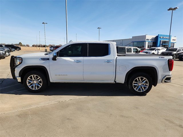 Used 2021 GMC Sierra 1500 SLT image 2