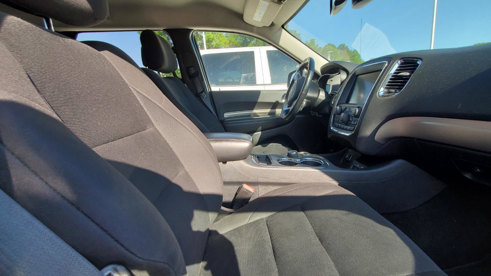 Used 2016 Dodge Durango SXT w/ Quick Order Package 23B AWD/4WD image 4