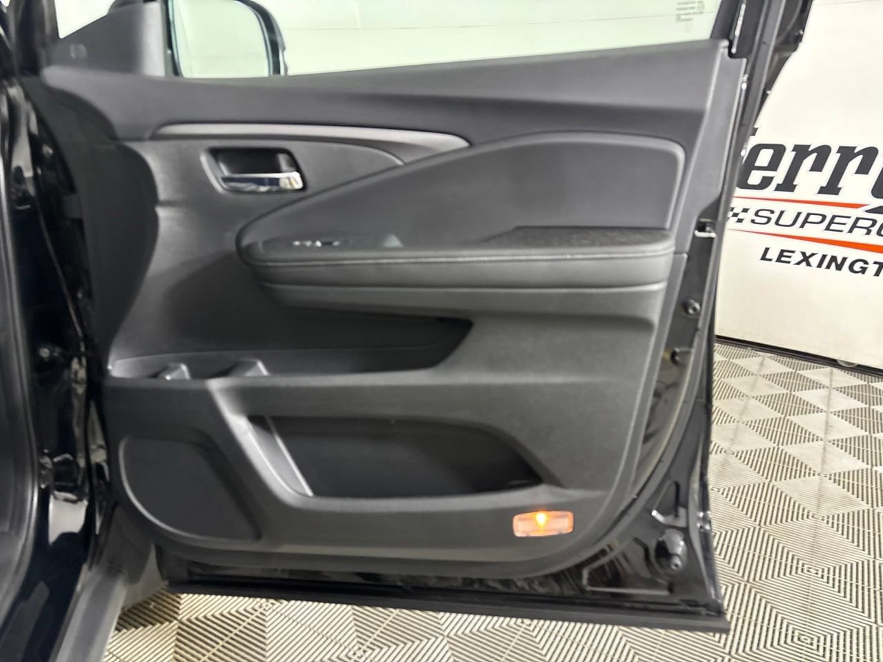 Used 2023 Honda Ridgeline RTL-E image 29