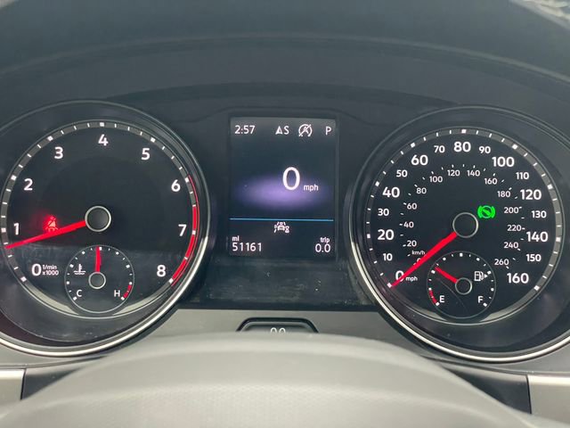 Used 2021 Volkswagen Atlas Cross Sport SE image 2