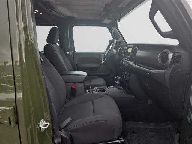 Certified 2023 Jeep Gladiator Sport AWD/4WD image 15