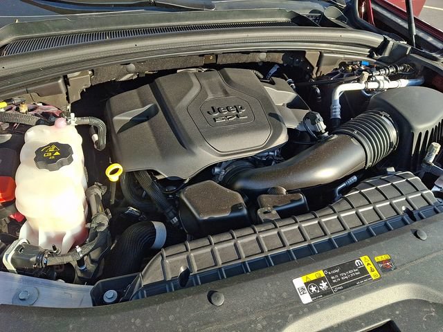 Used 2024 Jeep Grand Cherokee L Overland w/ Luxury Tech Group IV AWD/4WD image 28