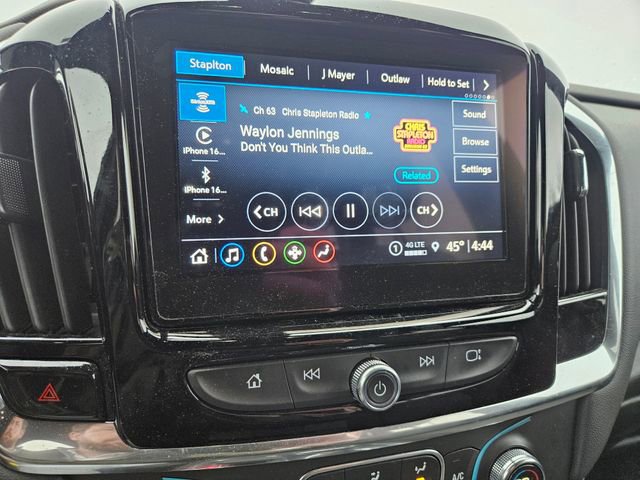 Used 2023 Chevrolet Traverse LT image 12