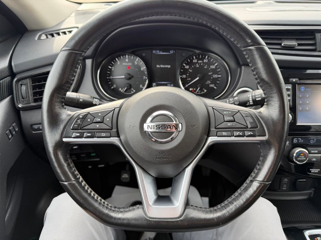 Used 2017 Nissan Rogue SL w/ SL Premium Package image 13