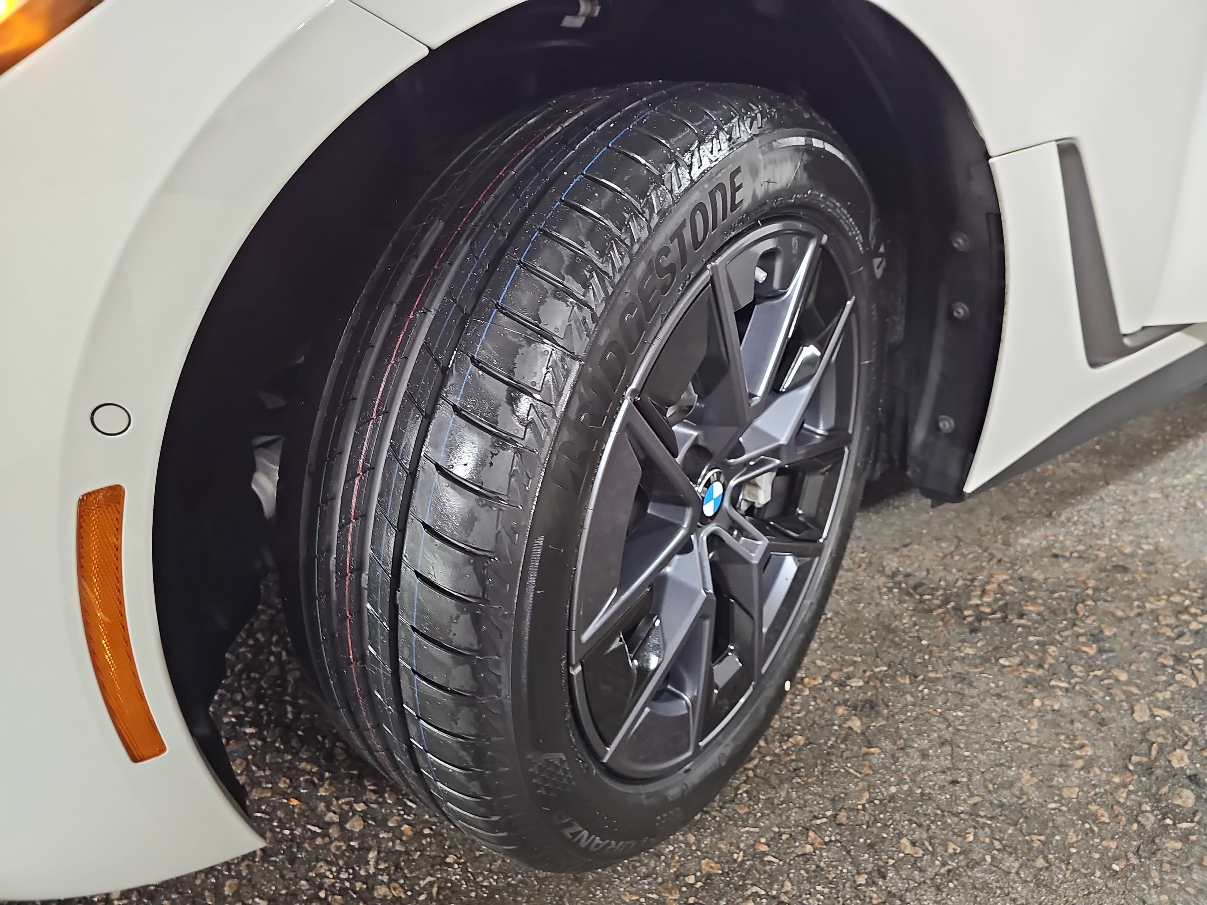 Used 2023 BMW i4 eDrive35 w/ Premium Package image 34