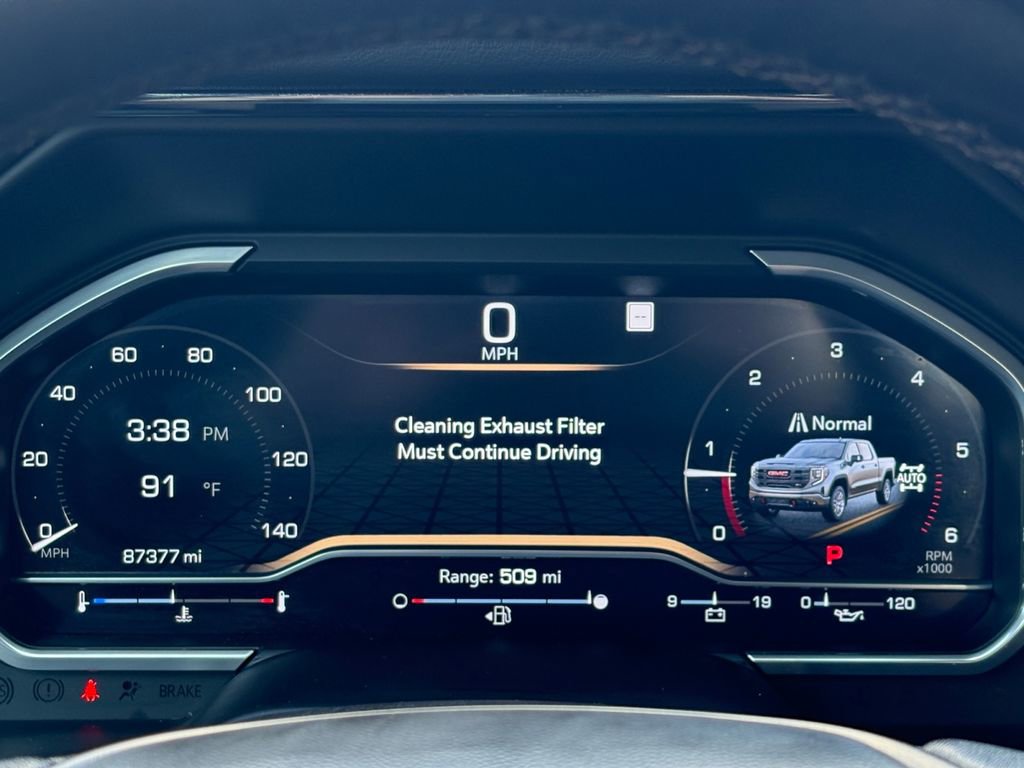 Used 2023 GMC Sierra 1500 AT4 w/ AT4 Preferred Package image 17