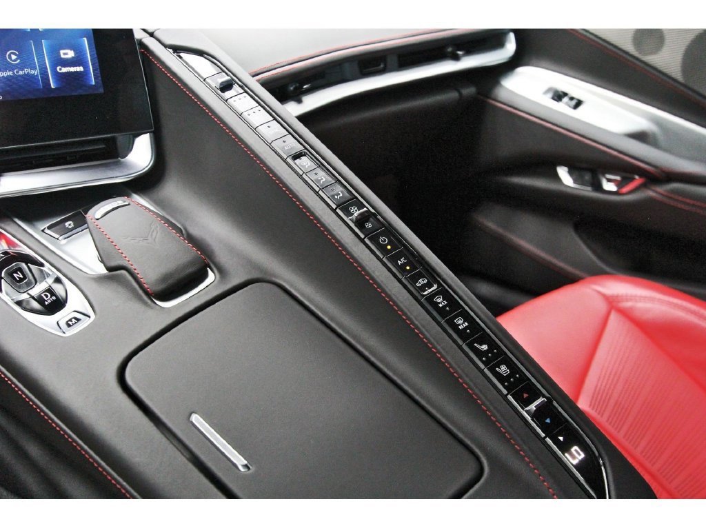 Used 2024 Chevrolet Corvette Z06 w/ Z07 Performance Package RWD image 22