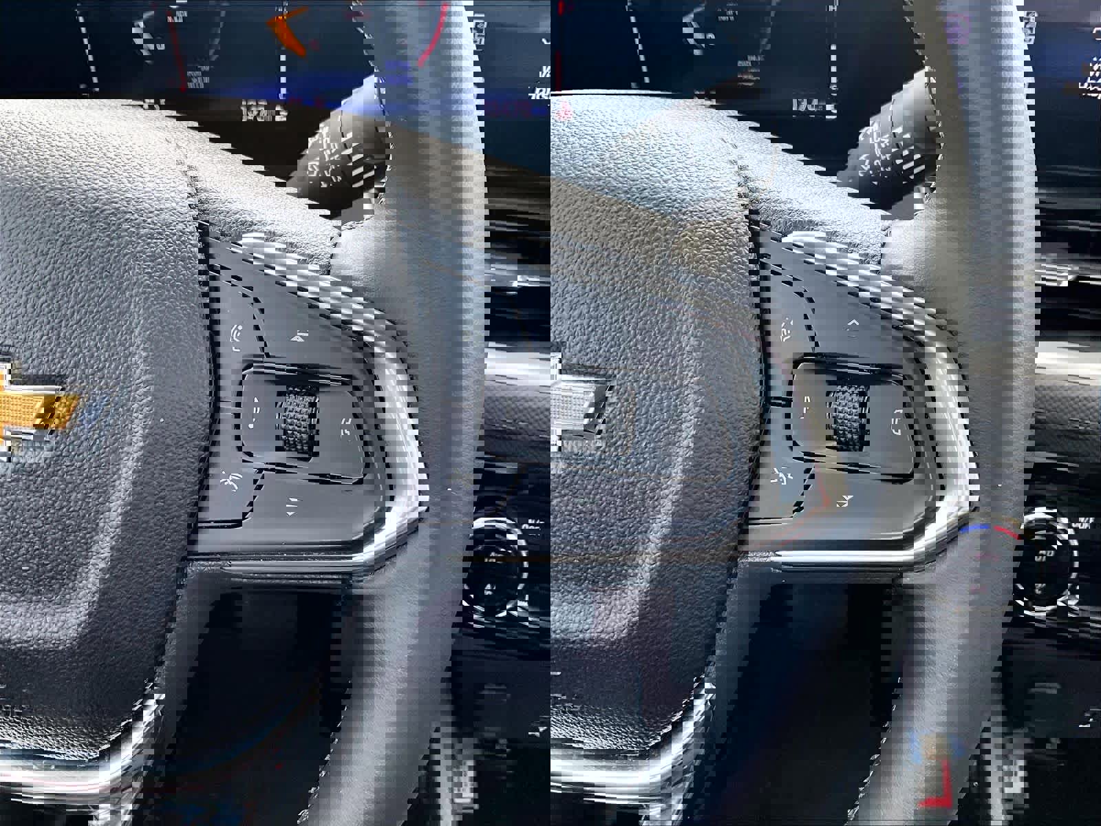 Used 2025 Chevrolet TrailBlazer LT w/ Convenience Package AWD/4WD image 40