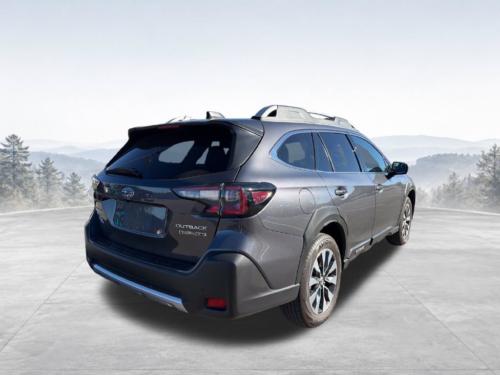 Used 2025 Subaru Outback Touring XT AWD/4WD image 9