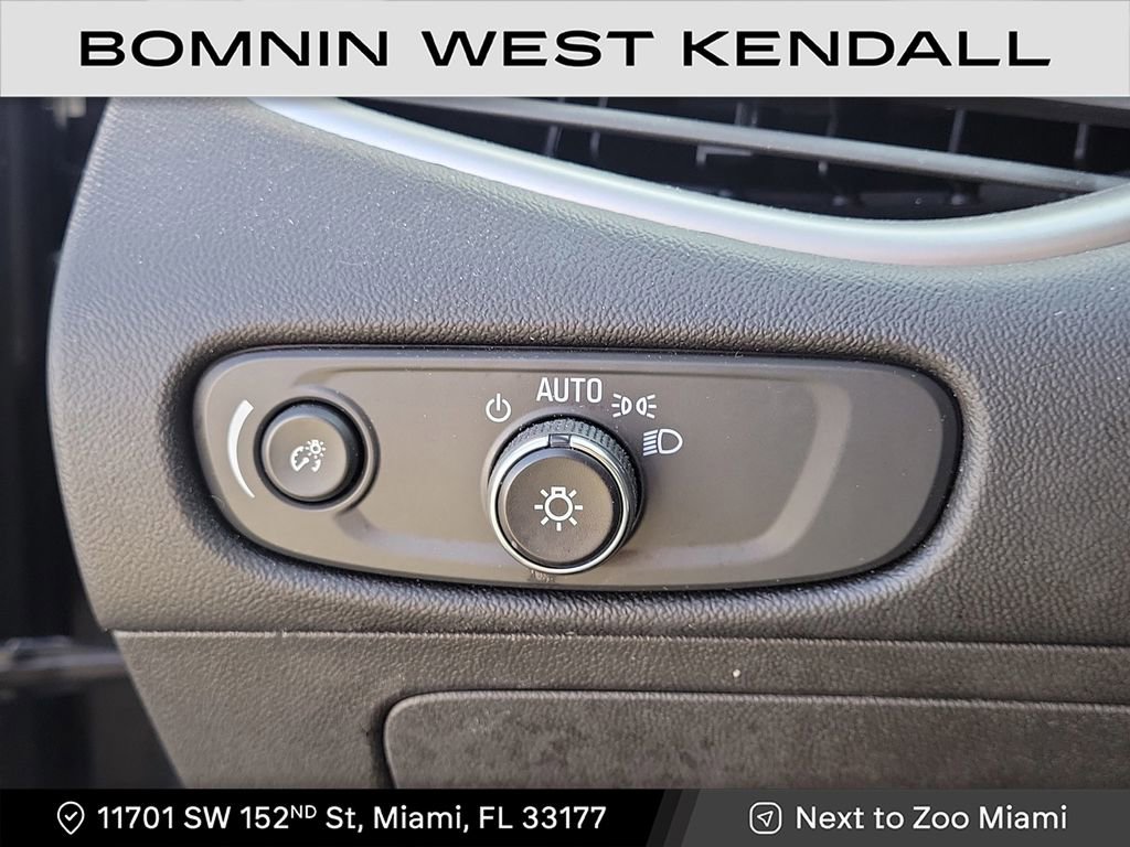 Used 2024 Chevrolet Malibu LS image 25