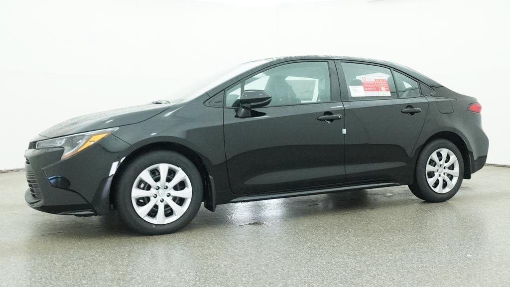 New 2026 Toyota Corolla LE FWD image 32