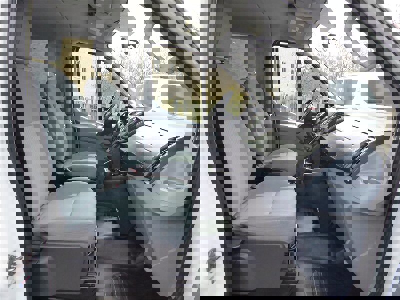 Used 2015 Ford Transit 350 XL image 21