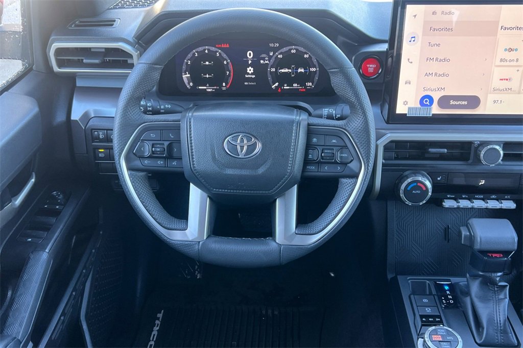 Used 2024 Toyota Tacoma TRD Off-Road image 17