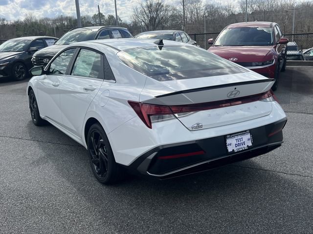 New 2026 Hyundai Elantra SEL Sport Premium FWD image 5
