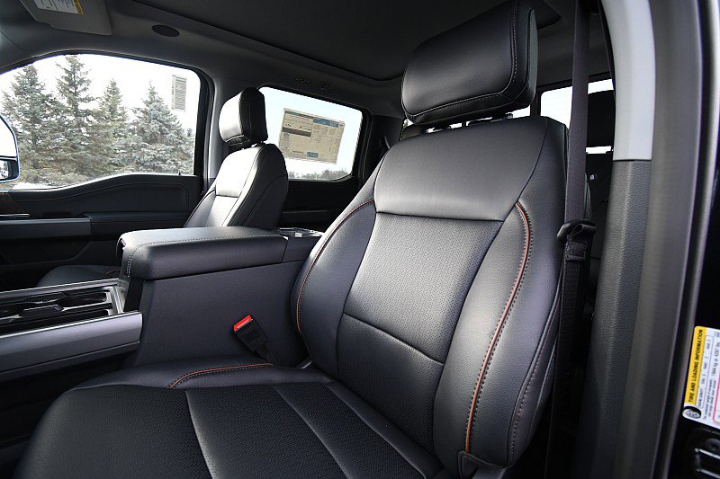 New 2026 Ford F350 Lariat w/ Black Appearance Package image 9