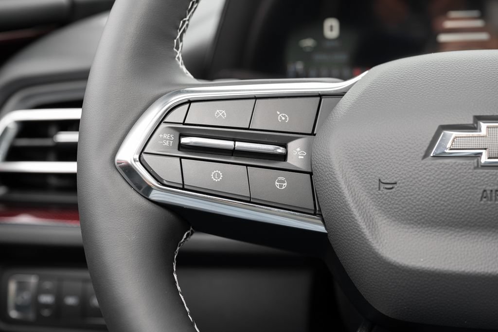 New 2026 Chevrolet Traverse Z71 w/ Enhanced Driving Package AWD/4WD image 21