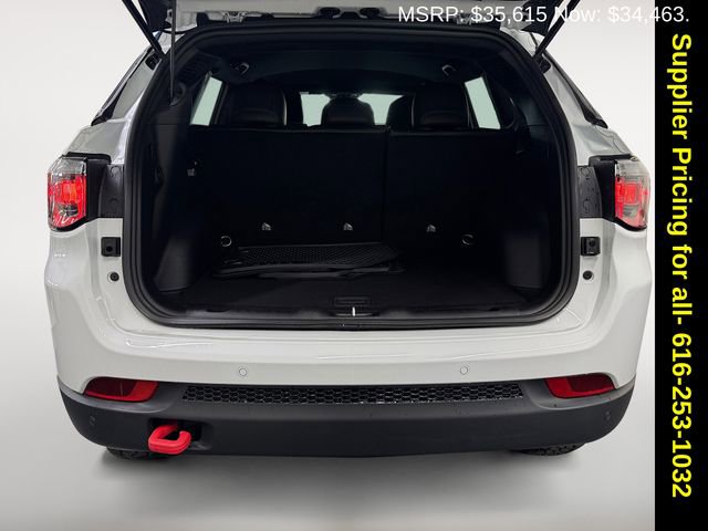 New 2026 Jeep Compass Trailhawk image 14