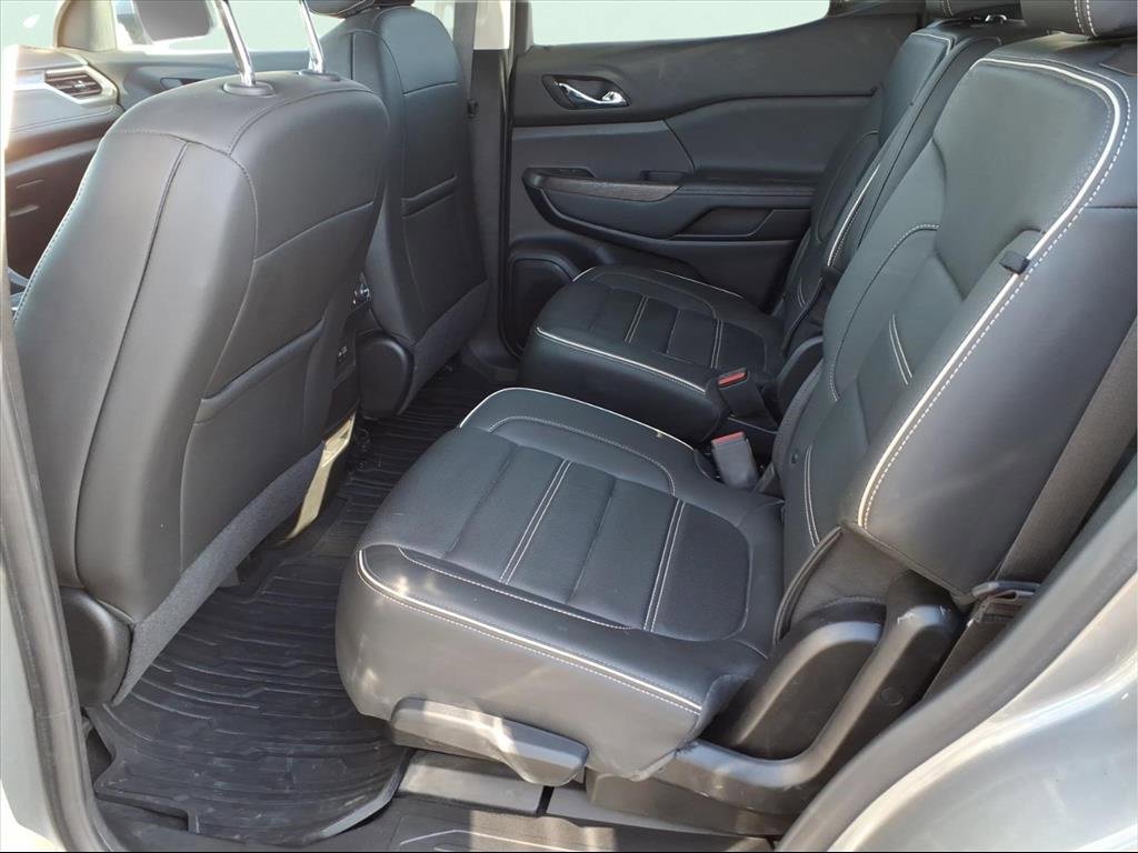 Used 2023 GMC Acadia Denali w/ Denali Ultimate Package image 7