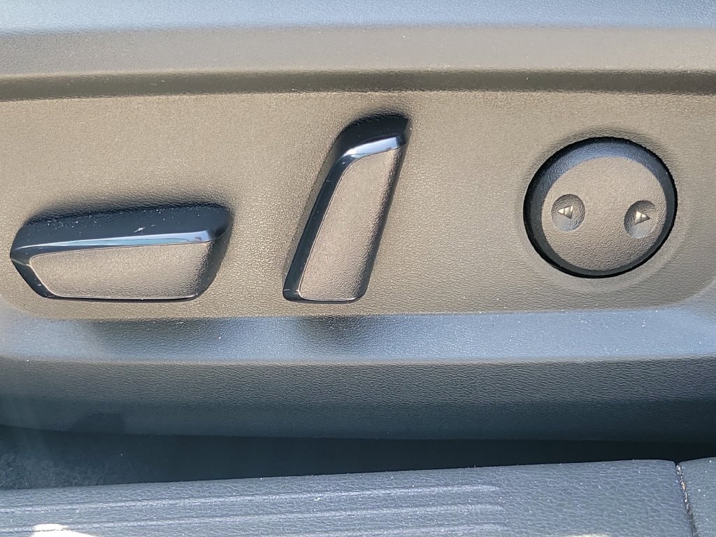 Certified 2024 Nissan Rogue SV AWD/4WD image 29