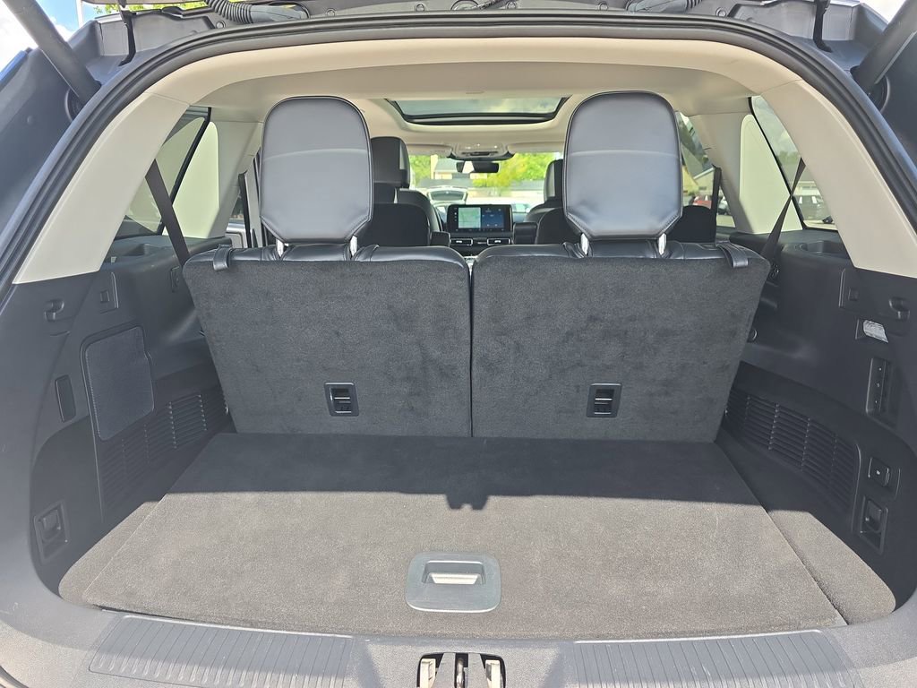 Used 2025 Lincoln Aviator 2WD image 24