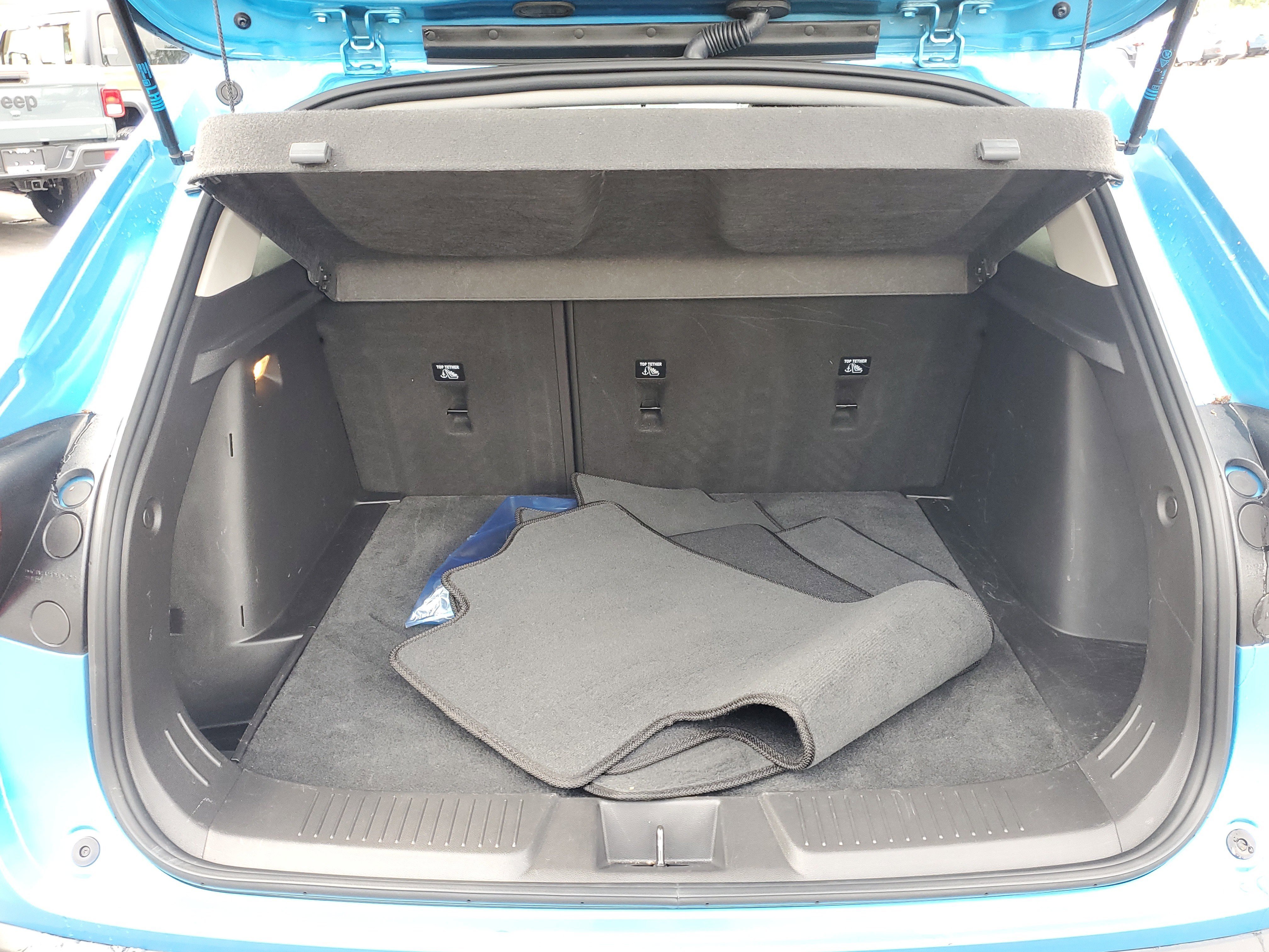 Used 2025 Chevrolet Trax LT image 7