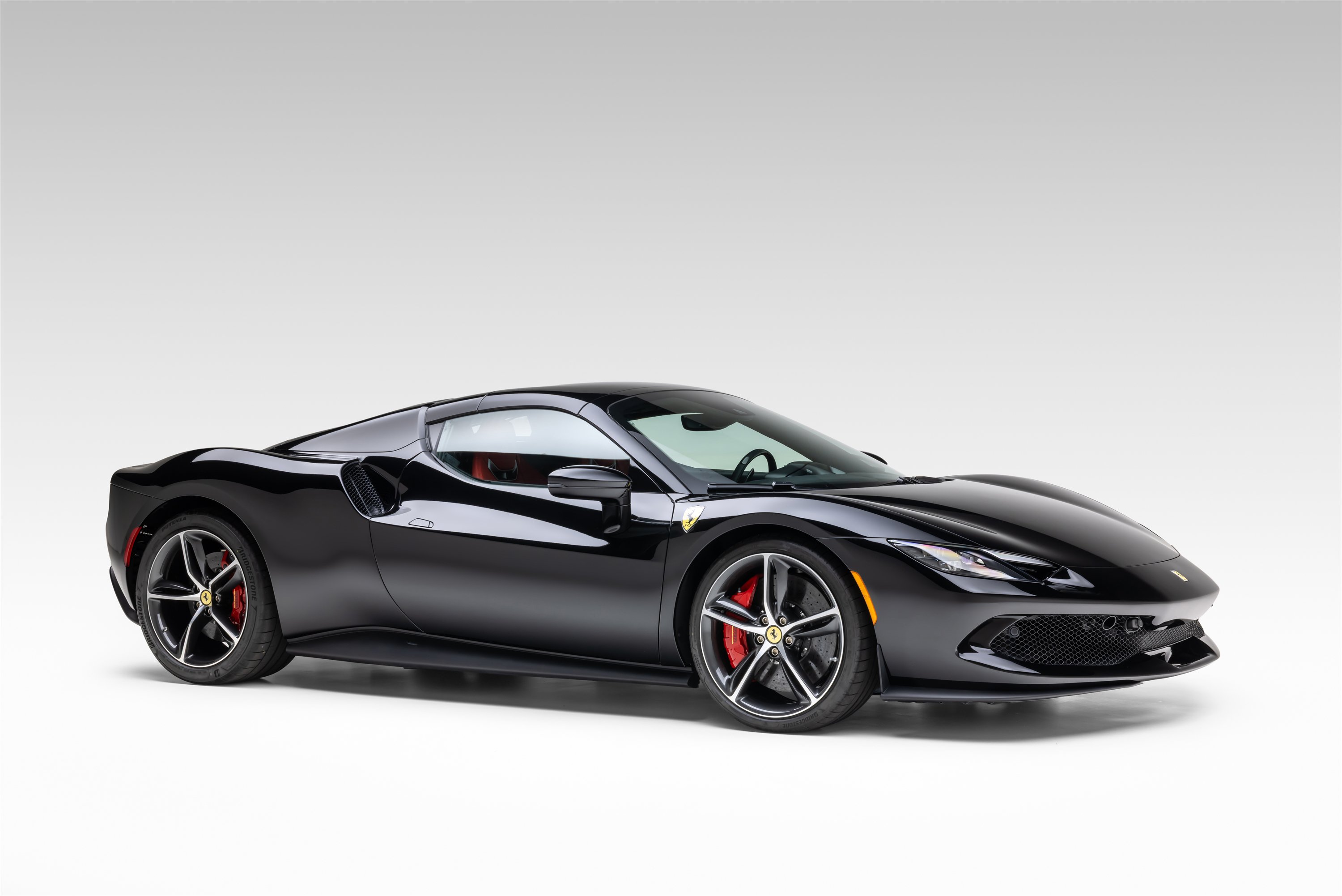 Used 2026 Ferrari 296 GTS RWD image 11