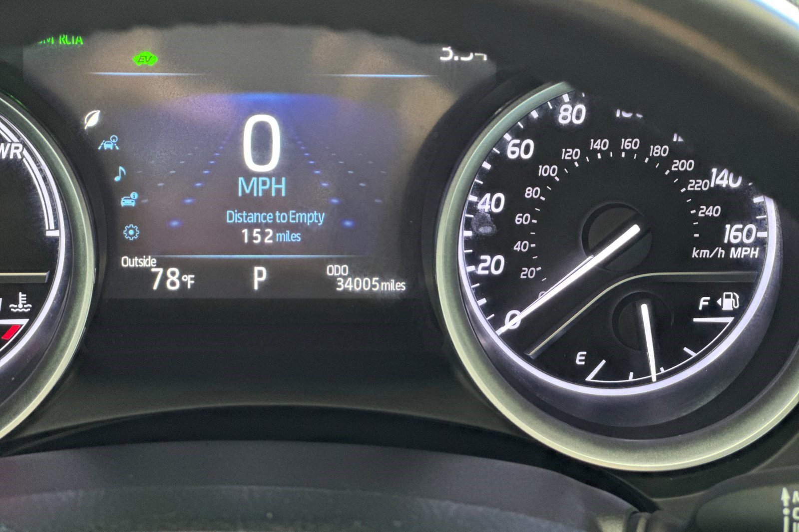 Used 2021 Toyota Camry XLE w/ Navigation Upgrade Package FWD image 22