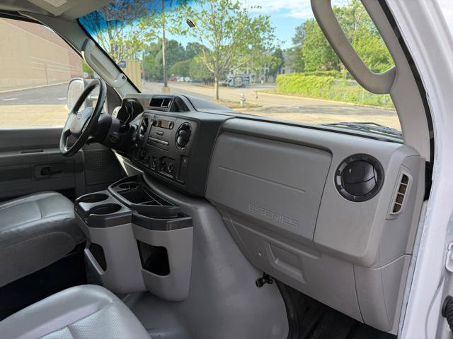 Used 2016 Ford E-350 and Econoline 350 Super Duty w/ Power Windows & Locks Group RWD image 13