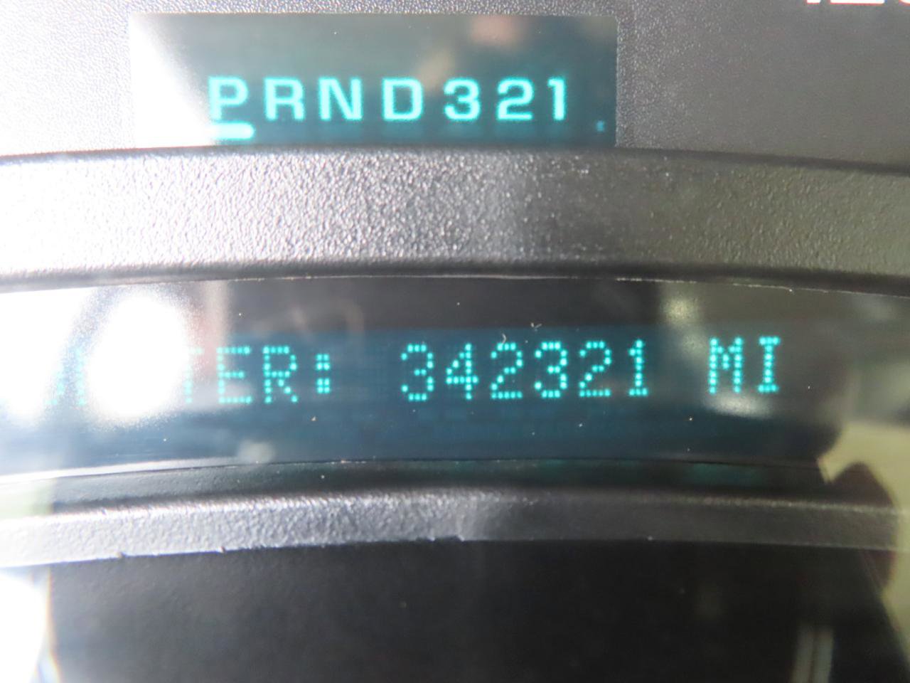 Used 2005 Chevrolet Silverado 2500 LT w/ Heavy-Duty Power Package image 35