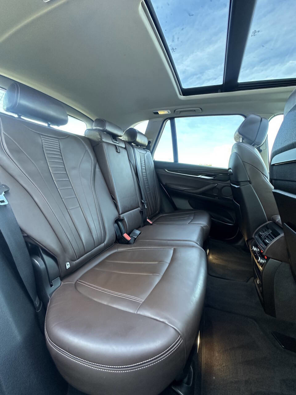 Used 2016 BMW X5 xDrive35i w/ Premium Package image 16