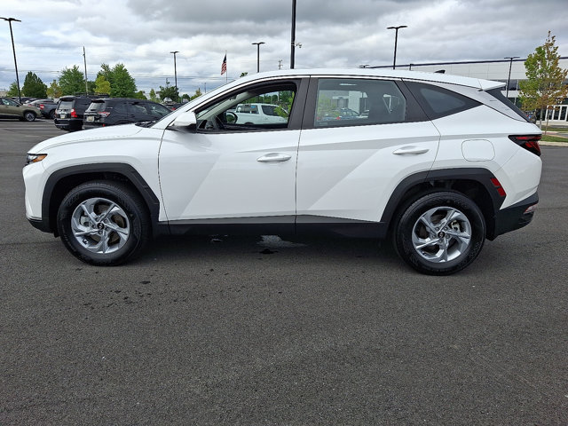Used 2023 Hyundai Tucson SE AWD/4WD image 4