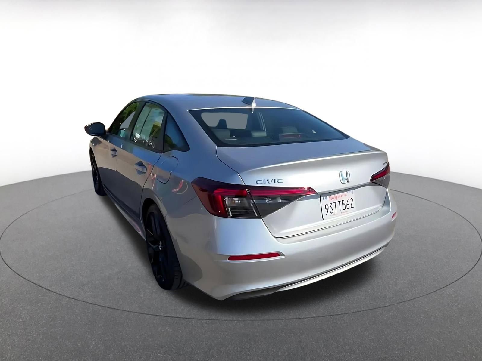 Used 2025 Honda Civic Sport image 11