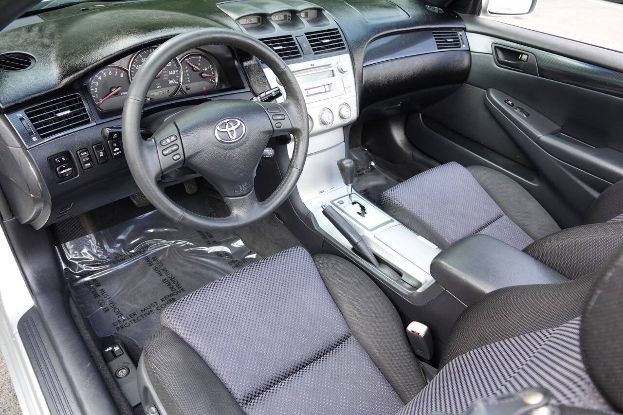 Used 2006 Toyota Solara SE FWD image 6