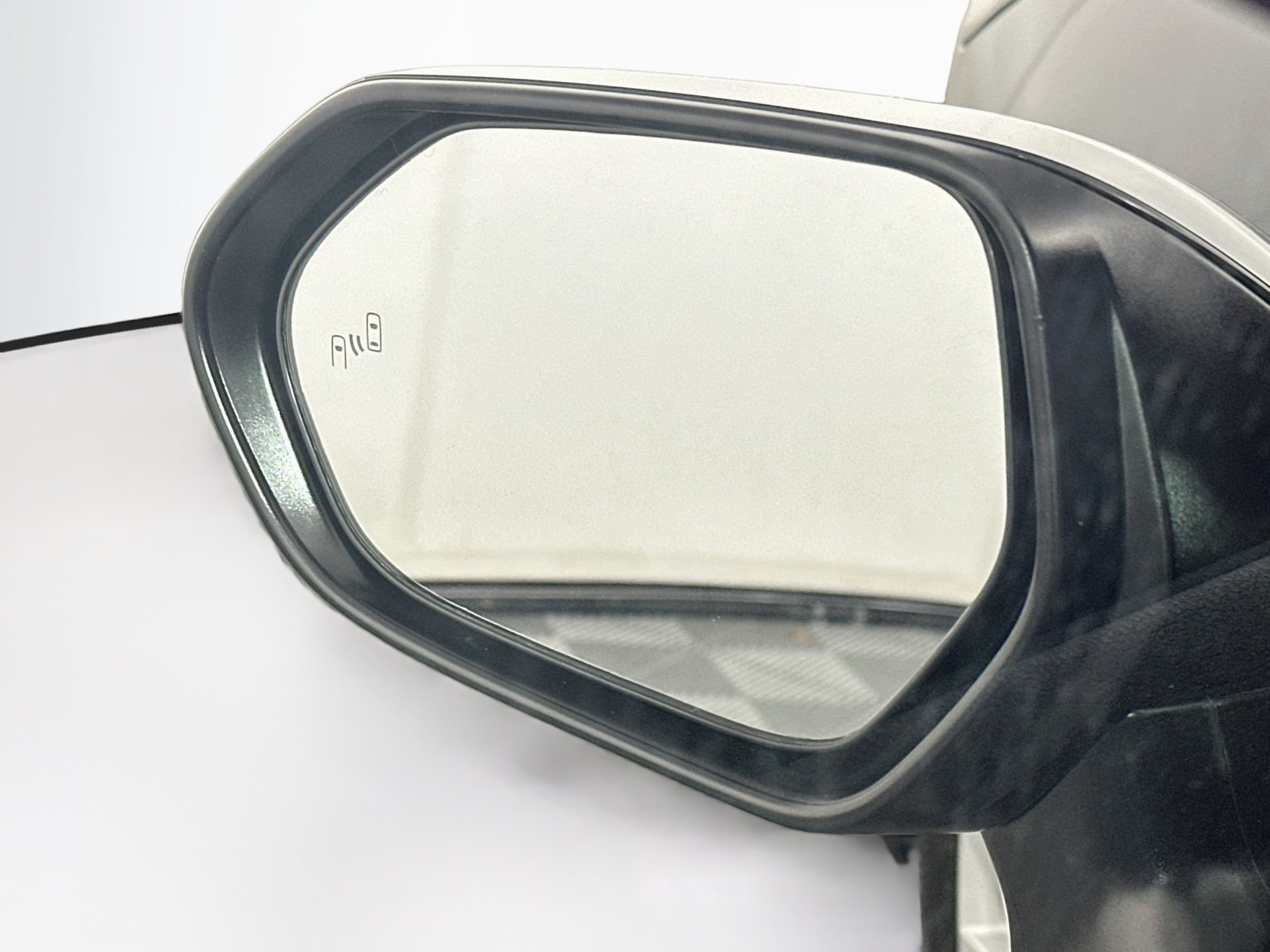 Used 2026 Toyota Camry LE FWD image 16