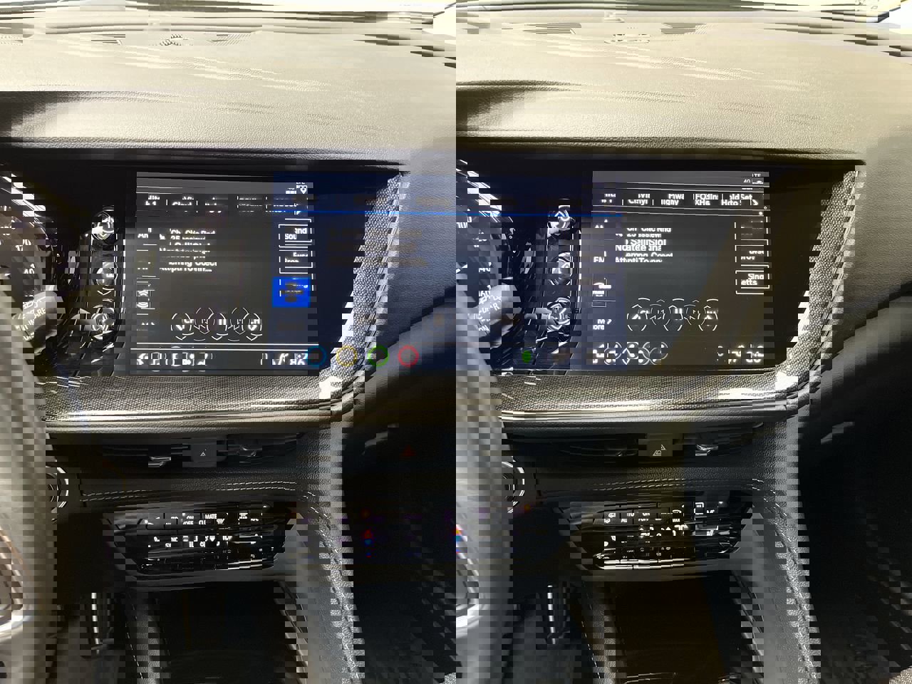 Certified 2023 Buick Envision Preferred w/ Sport Touring Package image 17