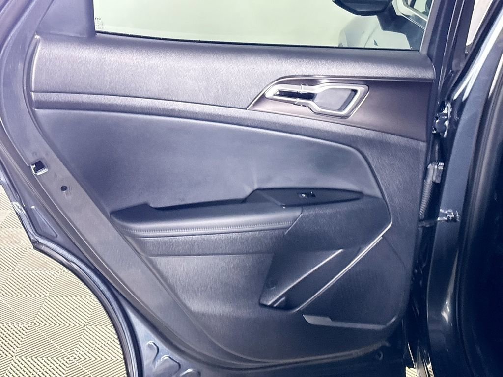 Used 2025 Kia Sportage EX w/ EX Premium Package image 20