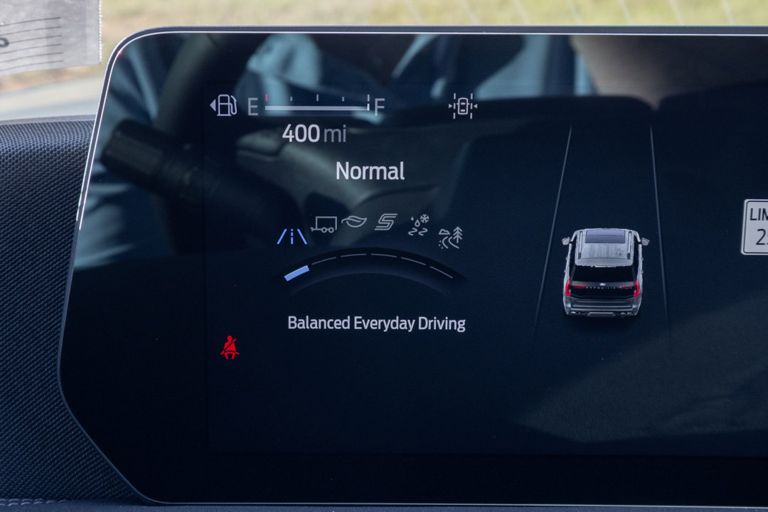 New 2025 Ford Expedition Platinum w/ Stealth Performance Package image 14