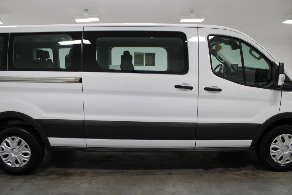 Used 2022 Ford Transit 350 XLT image 11