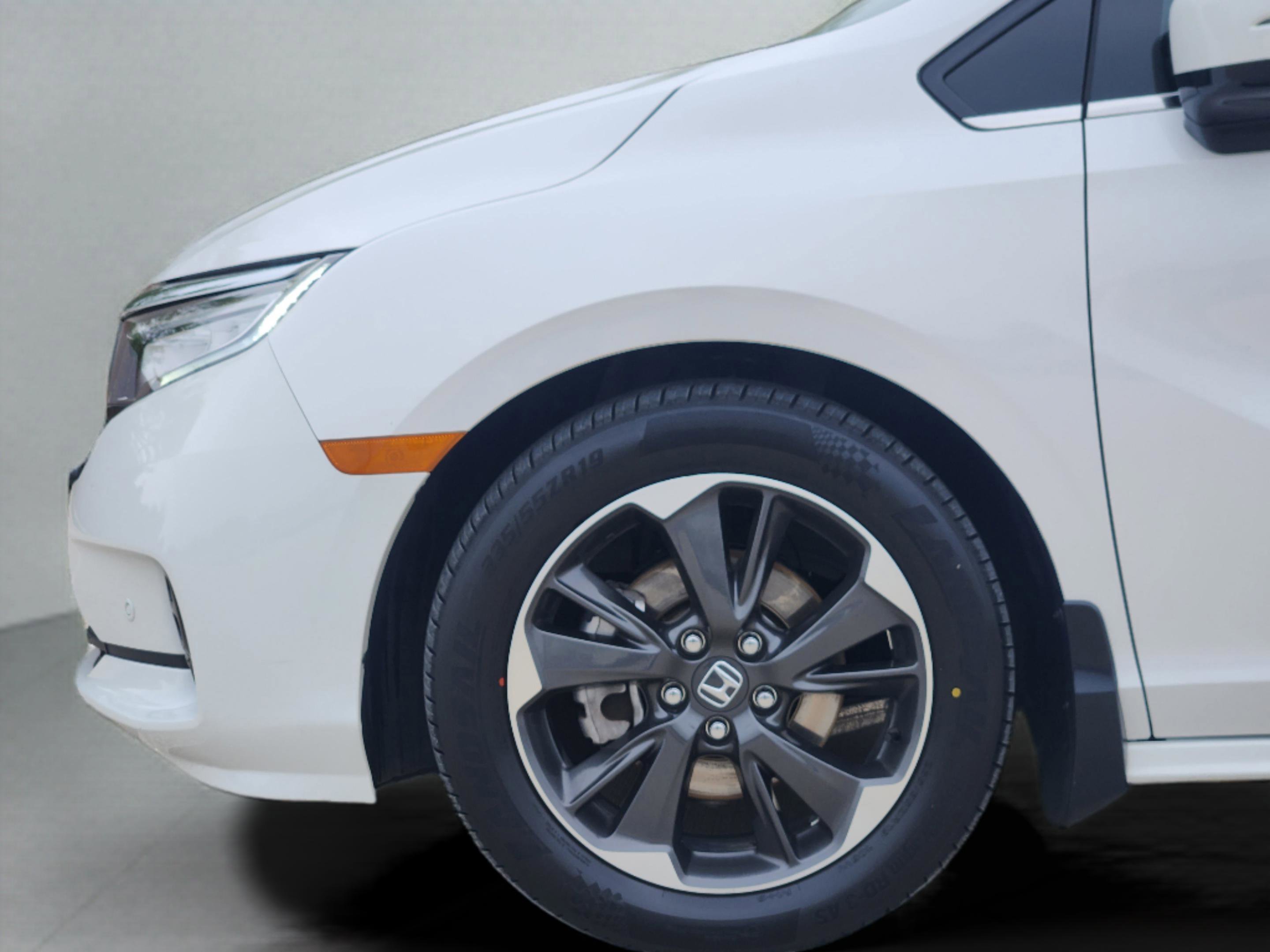 Certified 2024 Honda Odyssey Elite image 10