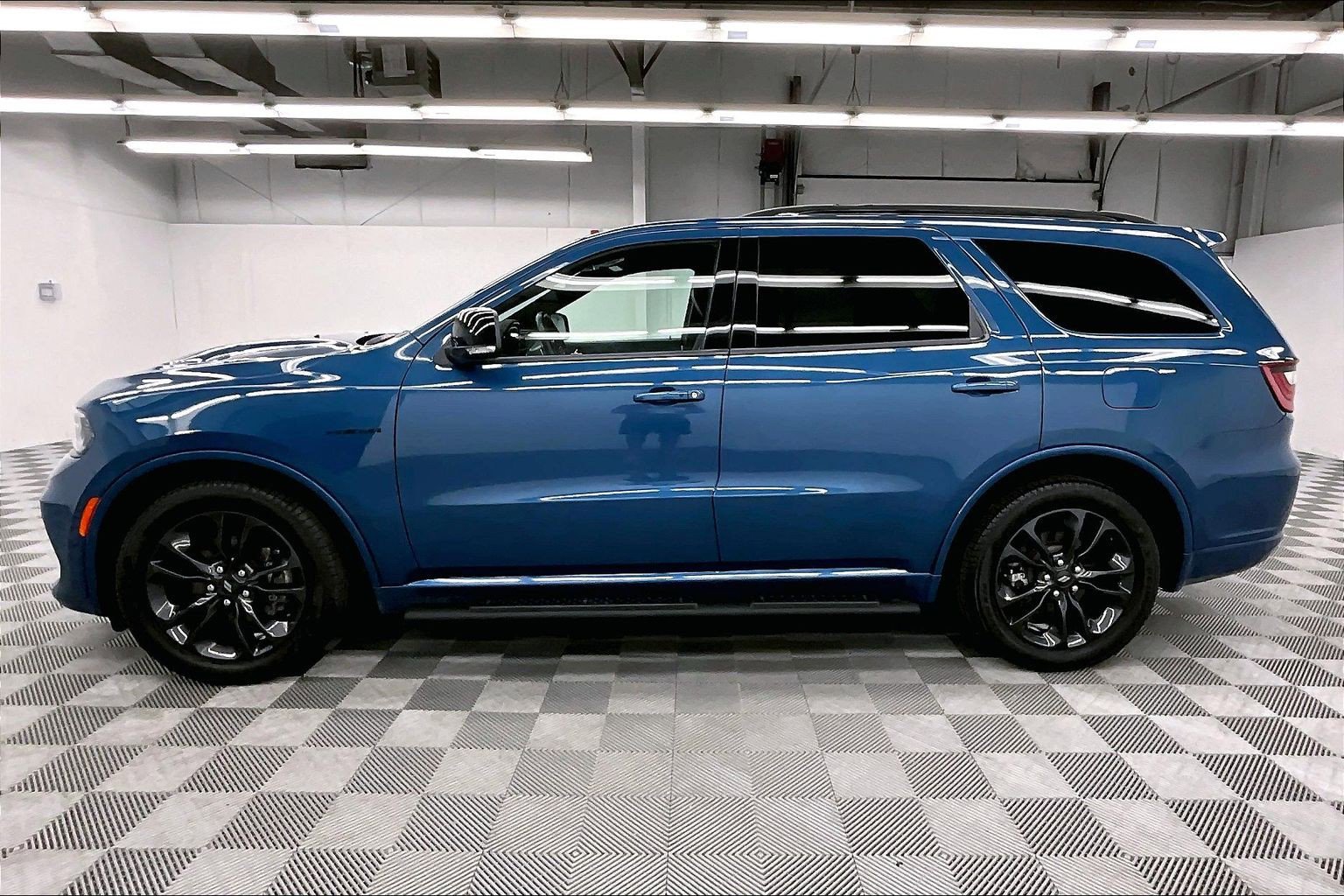 Used 2024 Dodge Durango R/T AWD/4WD image 14