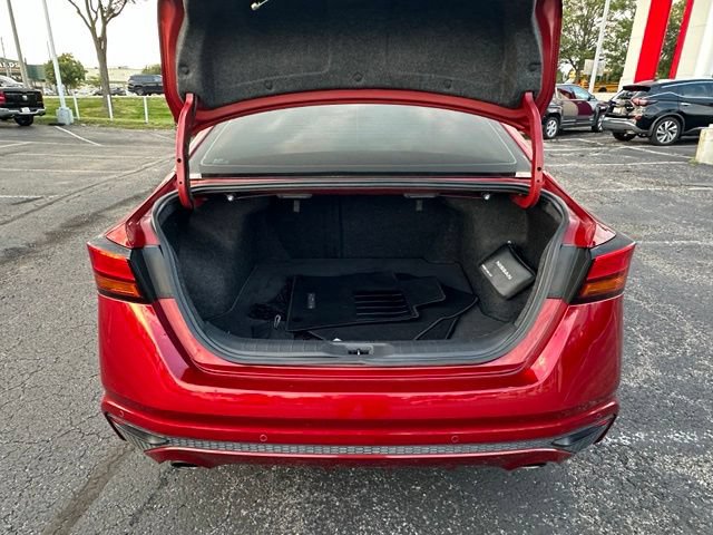 Used 2019 Nissan Altima 2.5 SV FWD image 14