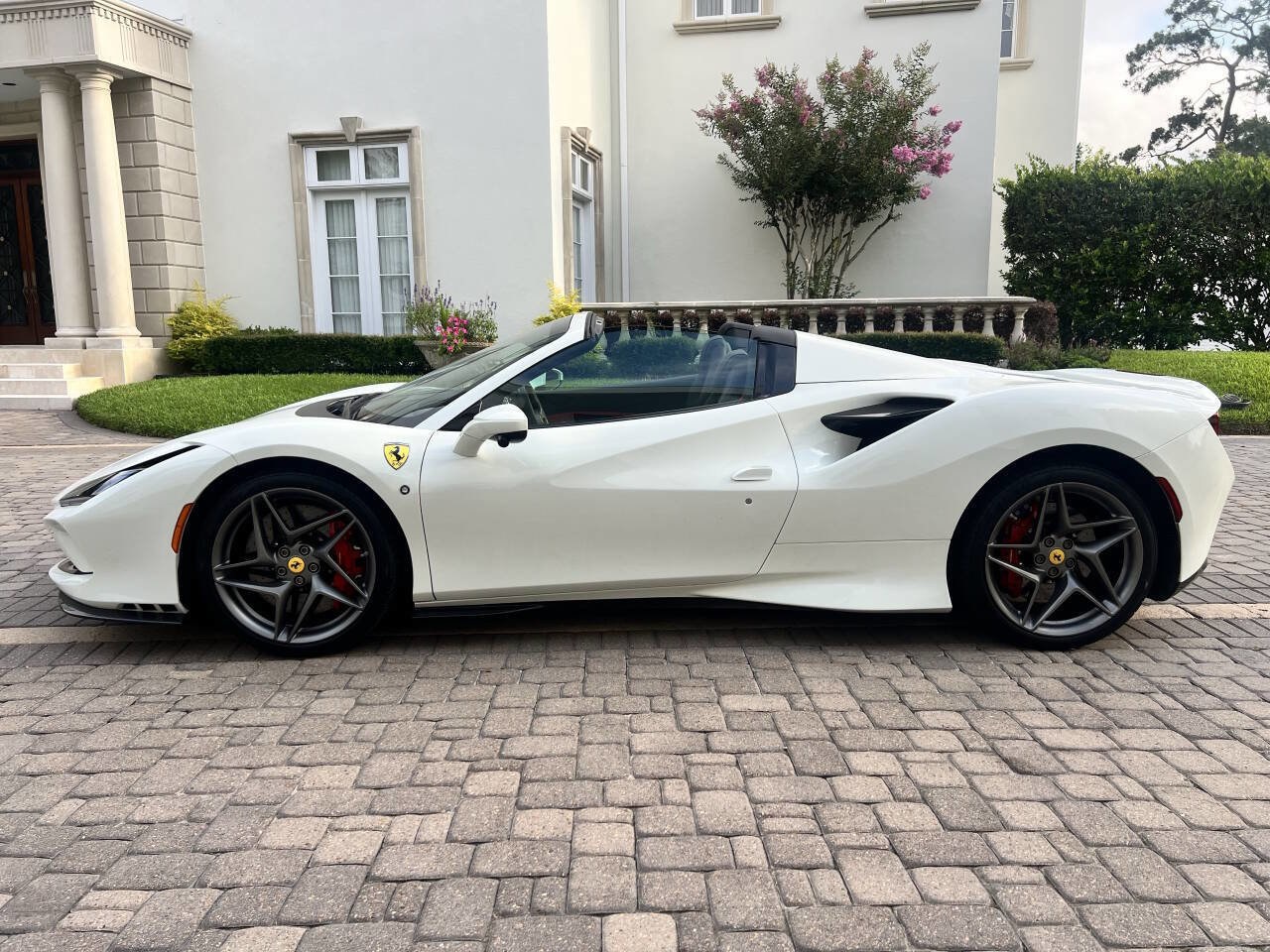 Used 2022 Ferrari F8 Tributo