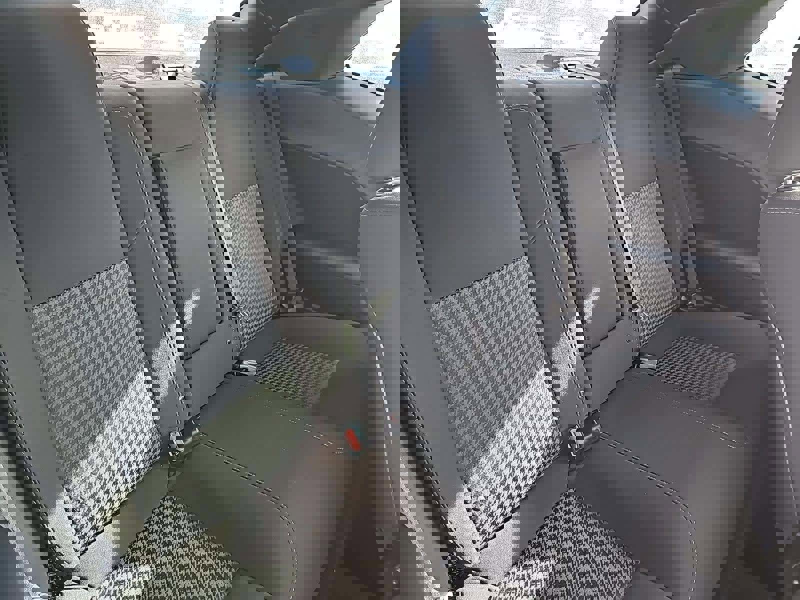 Used 2022 Dodge Challenger R/T Scat Pack w/ Shaker Package image 9