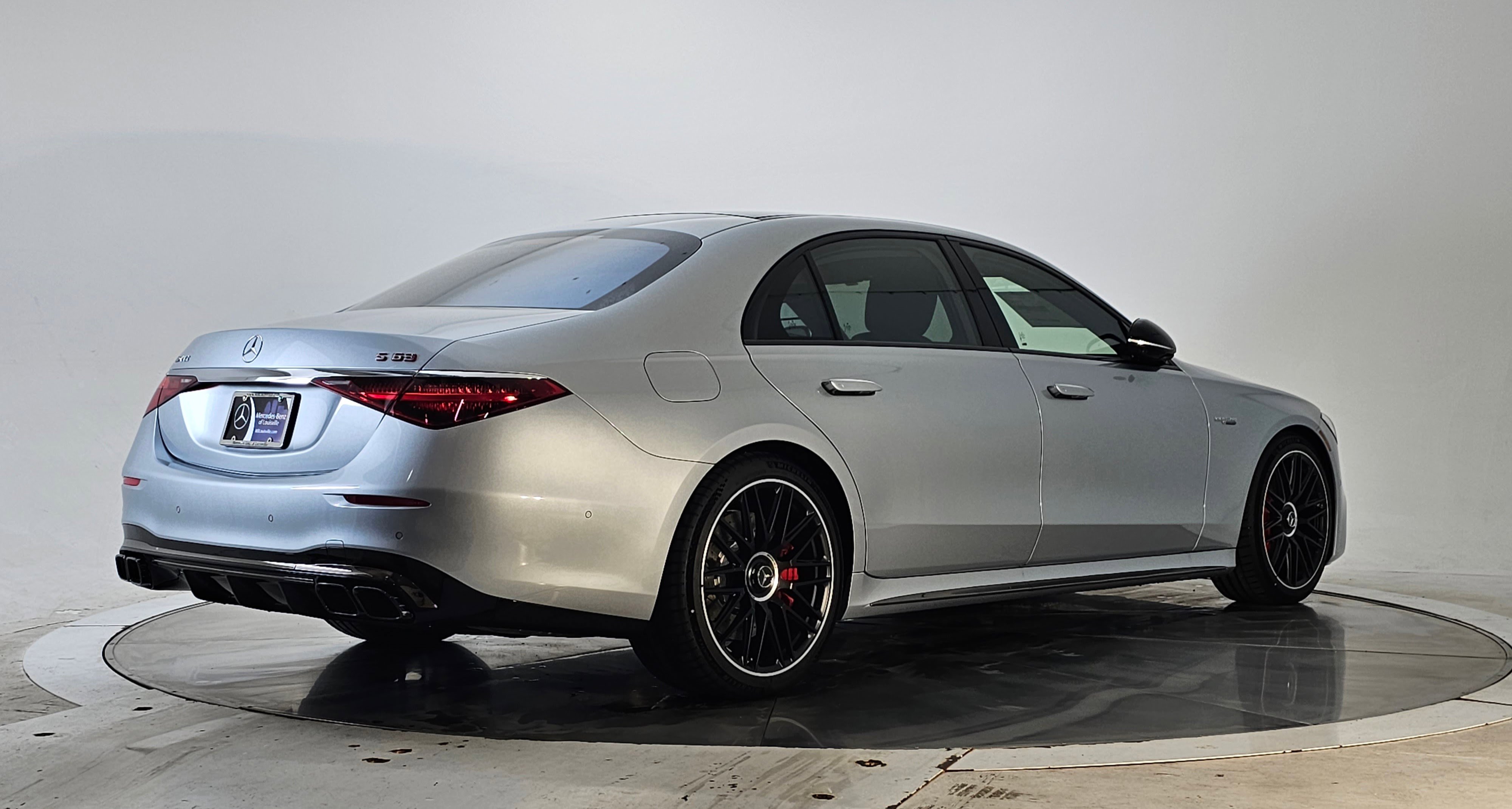 New 2026 Mercedes-Benz S 63 AMG S image 2